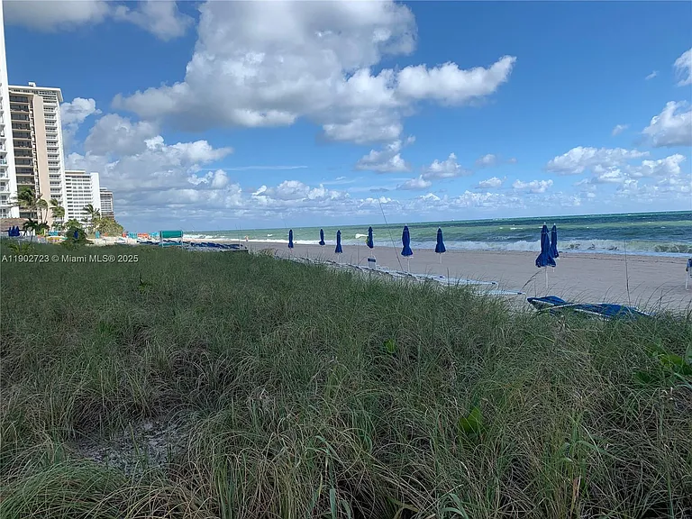 3600 Galt Ocean Dr #9C — Photo 33