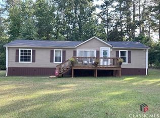 370 Brownwood Dr, Hull, GA 30646