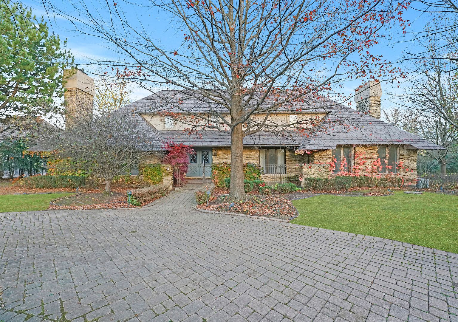 7 York Lake Ct, Oak Brook, IL 60523 Zillow