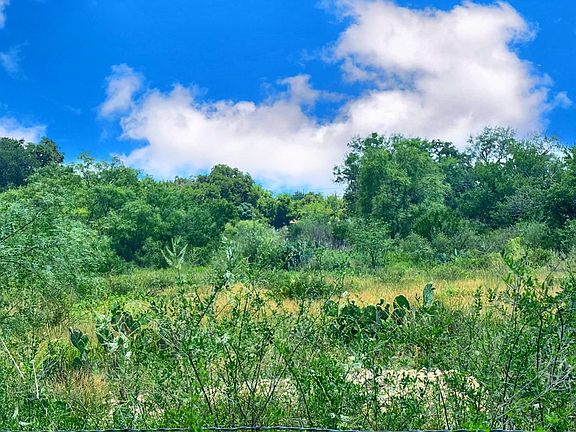 5th image of 10348 River Rd