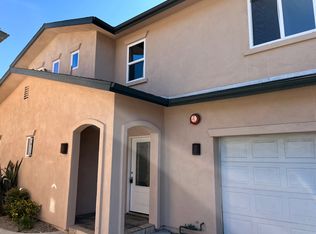 2068 Wallace Ave #B, Costa Mesa, CA 92627