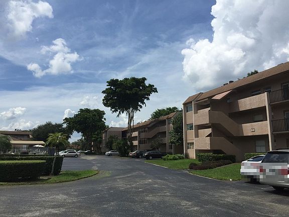4th image of 8401 Lagos De Campo Blvd APT 302