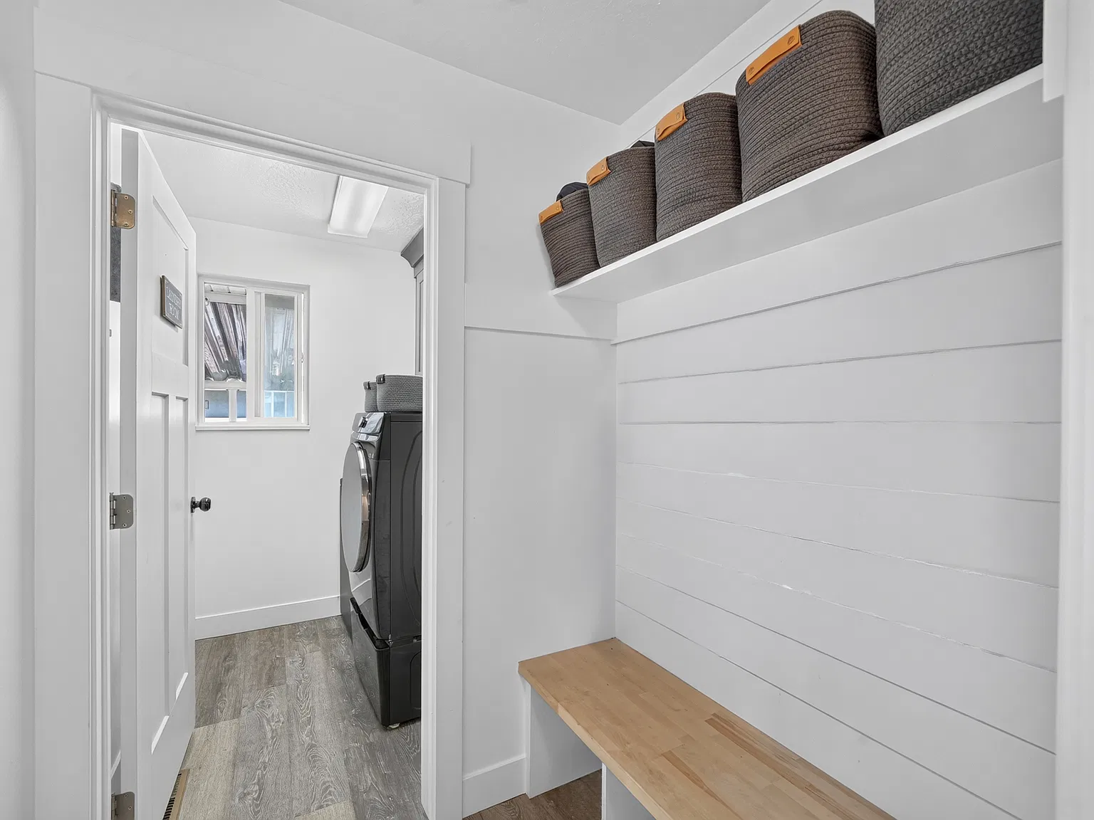 3 bed, 2400 sqft, $2,600 — Photo 3
