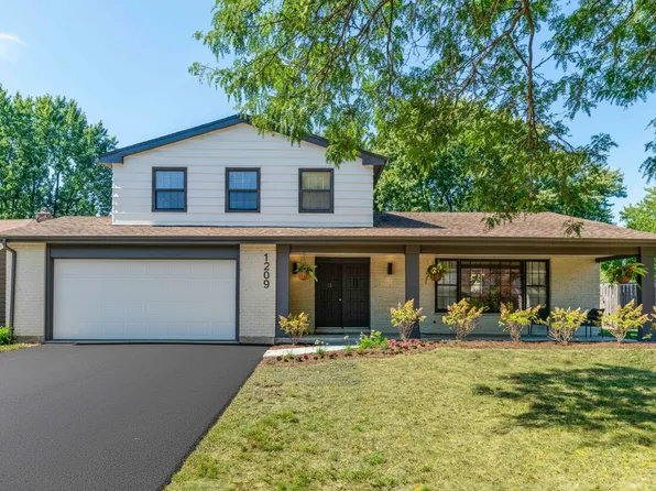 1209 Garfield Ave, Libertyville, IL 60048