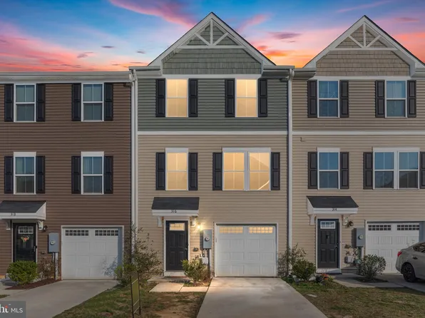 316 Sage Cir, Winchester, VA 22603