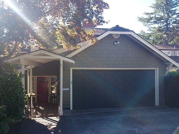 3rd image of 3519 W Laurelhurst Dr NE