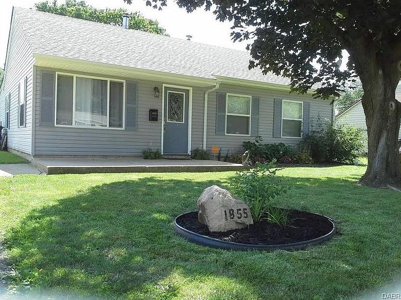 1st image of 1855 Drake Dr