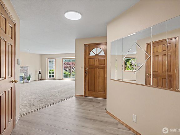 4th image of 8917 NE 28th Avenue