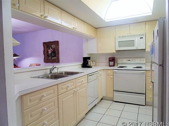 4th image of 5221 S Atlantic Ave #3030
