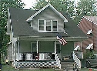 1st image of 329 Kenilworth Ave NE