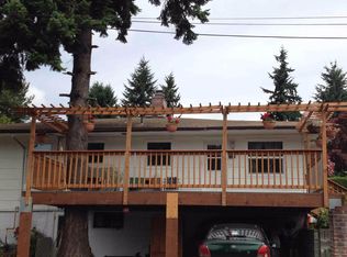 10701 15th Ave NE, Seattle, WA 98125