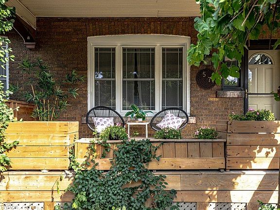 2nd image of 57 Balsam Ave S