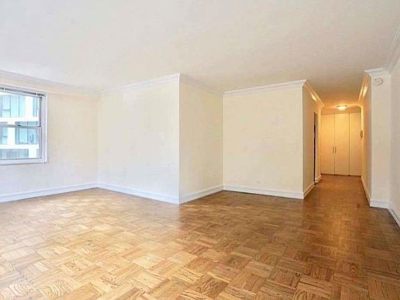 4th image of 888 8th Ave #4RE