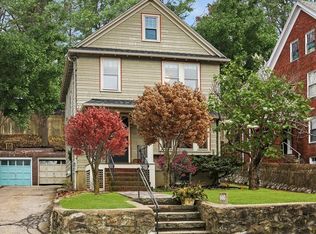 660 Chestnut Hill Ave, Brookline, MA 02445