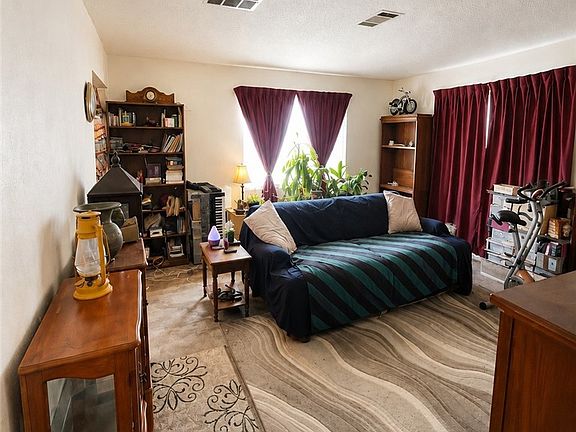 2nd image of 36363 Serra Rd
