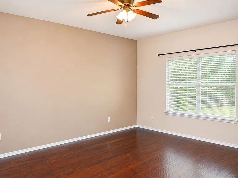 712 White Hawk Trl — Photo 21