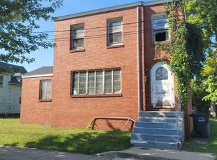 621 Spring St, Michigan city, IN 46360