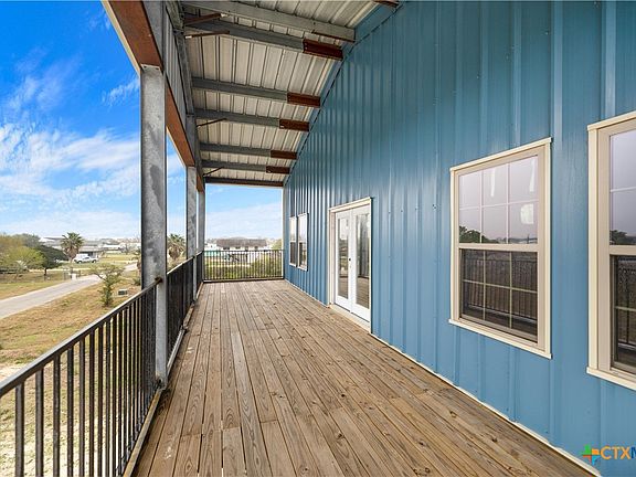 4th image of 237 Easy St