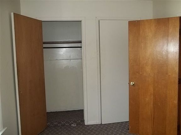 3rd image of 125 Norman St