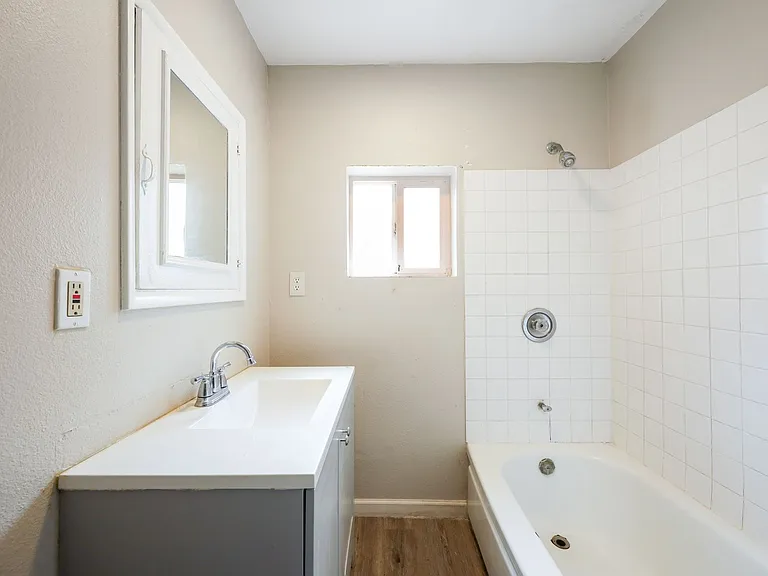 Ainsworth St - Rooms for Rent — Photo 13