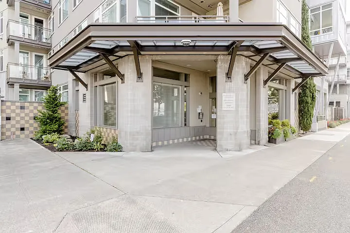 2 bed, 1155 sqft, $4,000 — Photo 3