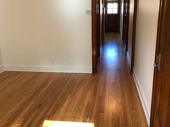 5th image of 4027 N Kolmar Ave