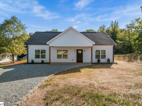 115 Dogwood Farms Ct, Townville, SC 29689