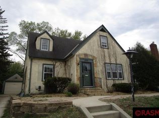 335 Ramsey St, Mankato, MN 56001