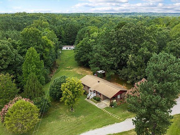 2nd image of 131 Engle Rd