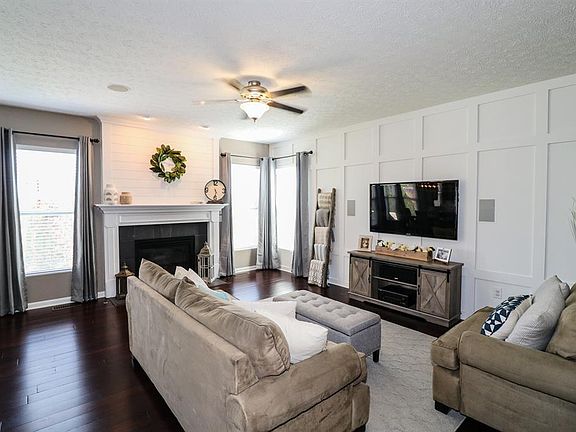 5th image of 1862 Greentree Meadows Dr