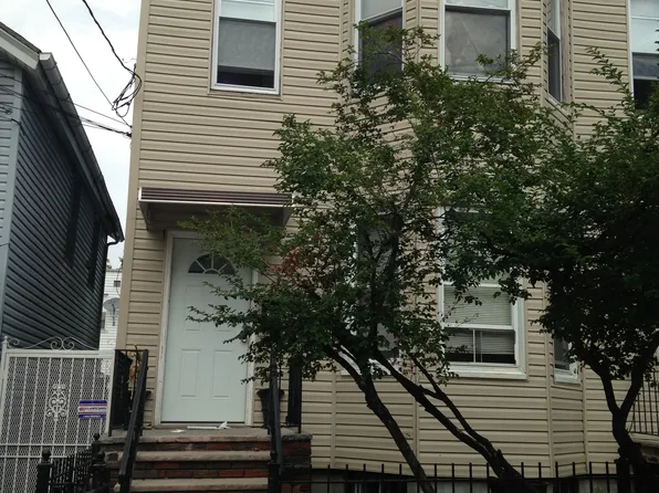 136 Dekalb Ave, Jersey City, NJ 07306