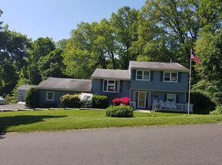 10 High Rise Rd, Danbury, CT 06811