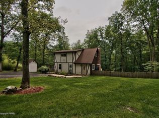 187 Black Cherry Ln, East Stroudsburg, PA 18301