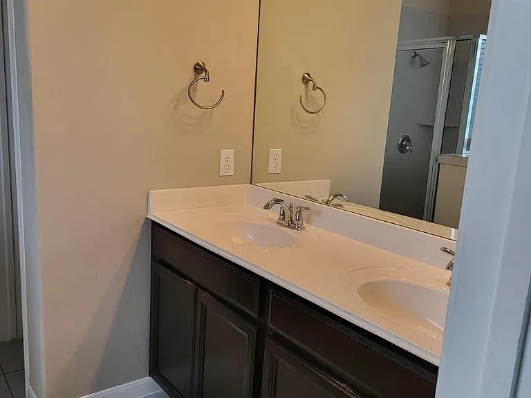 18711 Majestic Vista Ln — Photo 14