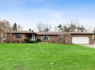 3888 Linke St, Bridgman, MI 49106