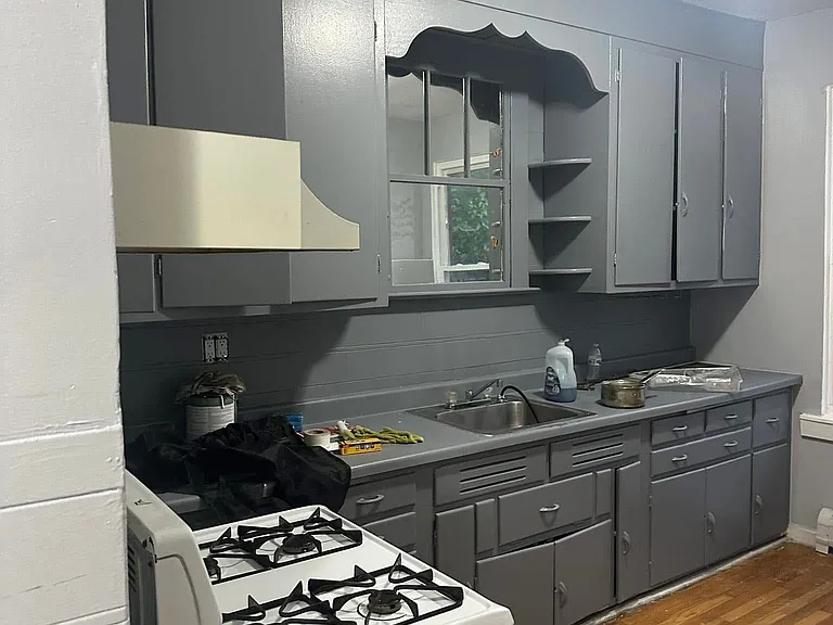 141 Roosevelt Ave #A — Photo 8