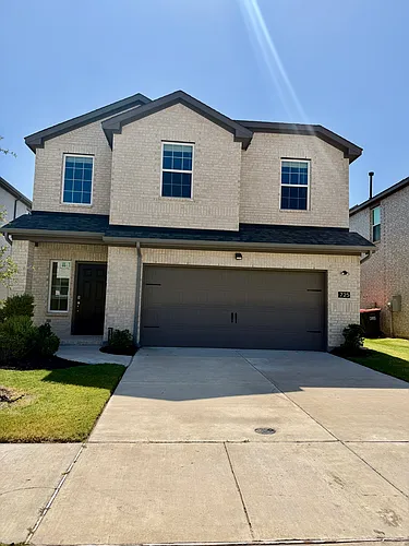 725 Santa Lucia Dr Photo 1