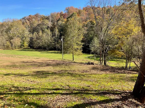 5122 Mountaineer Highway, New Martinsville, WV 26155