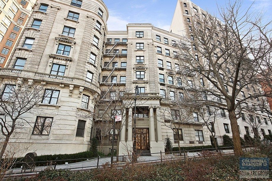 2nd image of 214 Riverside Dr APT 606