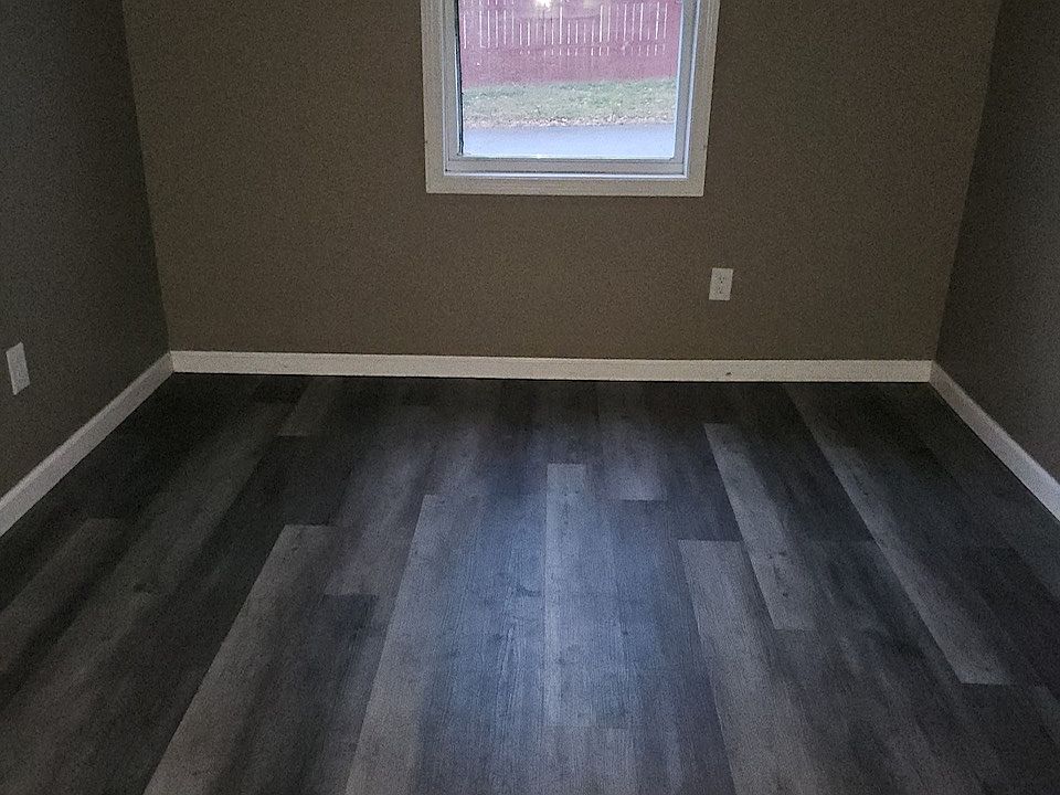 2nd image of 1101 Henry St #1