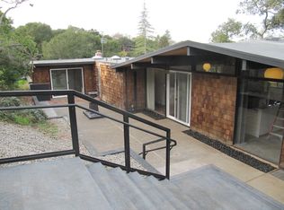 25 Lerida Ct, Portola Valley, CA 94028