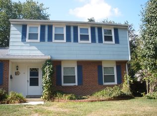 10 Kitty Ln, Newark, DE 19713
