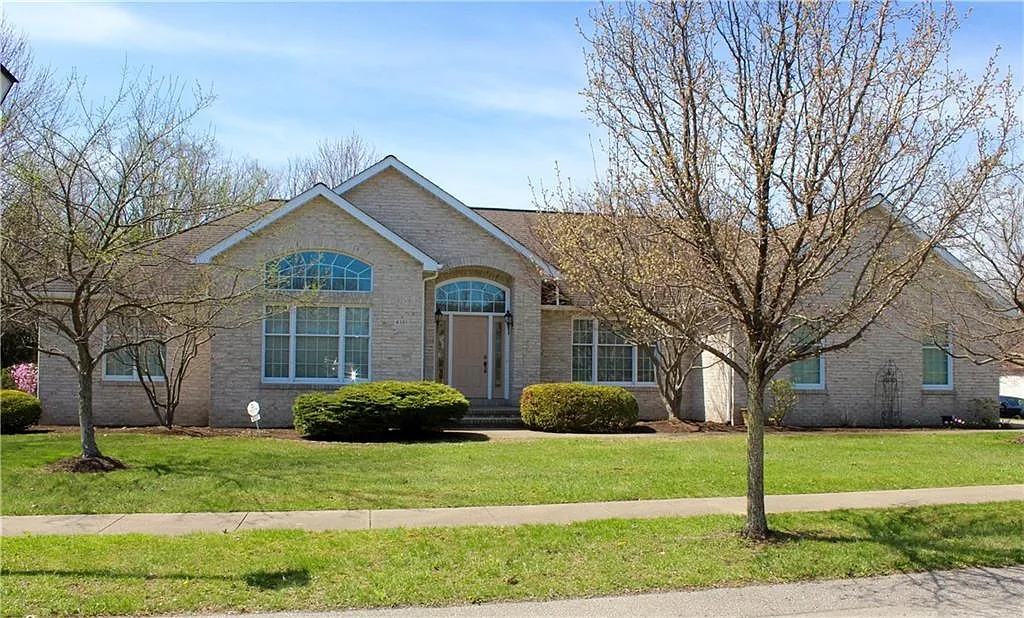 4101 Aveniel Ct photo 1