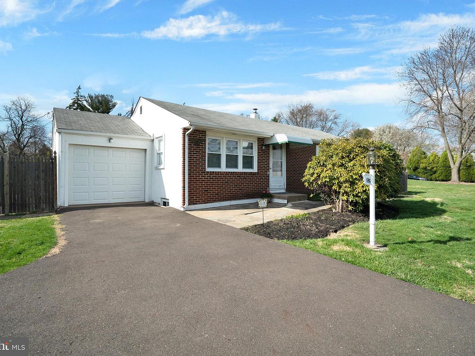 686 Mearns Rd, Warminster, PA 18974 Zillow
