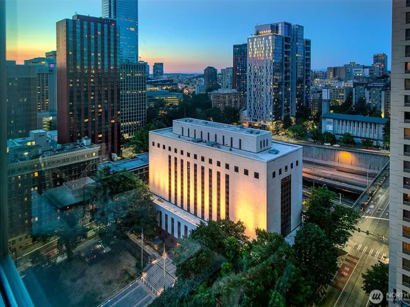 909 5th Avenue #2105, Seattle, WA 98164