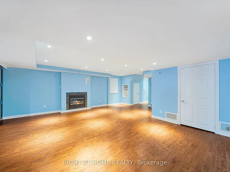 1030 Lonsdale Ln — Photo 21
