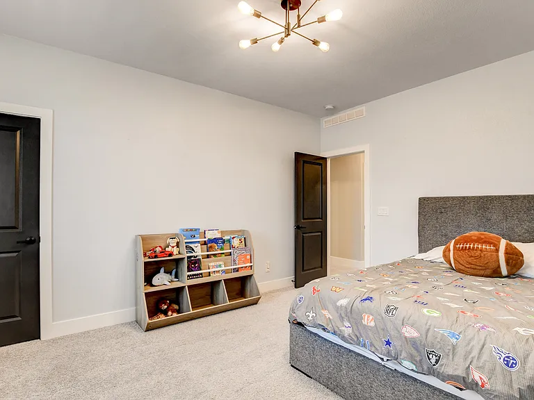 10144 Rebel Coast St — Photo 18