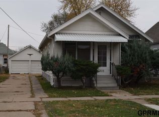 303 S 21st St, Council Bluffs, IA 51501