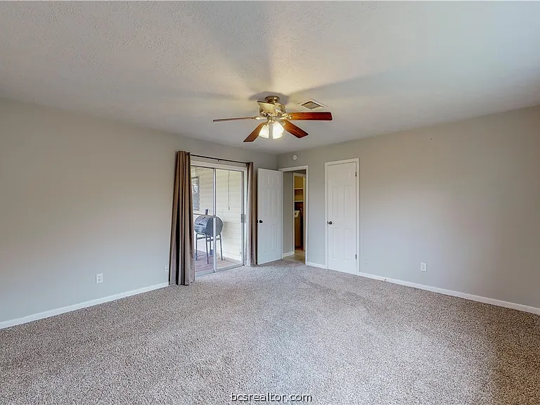1107 Braeswood Dr — Photo 24