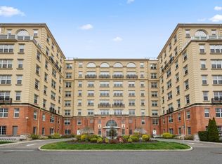 10 Byron Pl UNIT 608, Larchmont, NY 10538